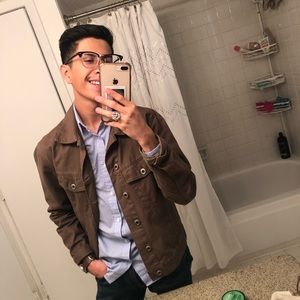 Meet your Posher, German